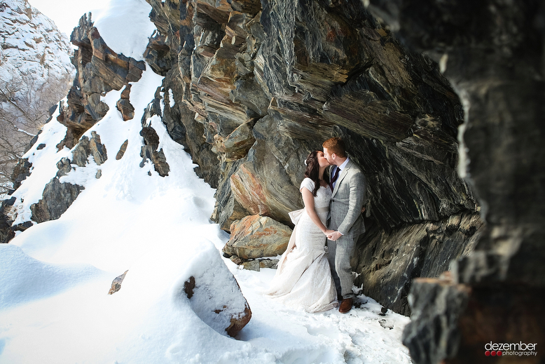 Dezember Photography specializes in wedding and engagement photo,Dezember Photography specializes in wedding and engagement photography in Utah and Nationally. Our unique approach at Utah Wedding Photography is simple,Utah Engagment Photography.,Utah Wedding Photographer,Utah Wedding Photographers,we capture you being you. We use Utah Wedding Photojournalism,