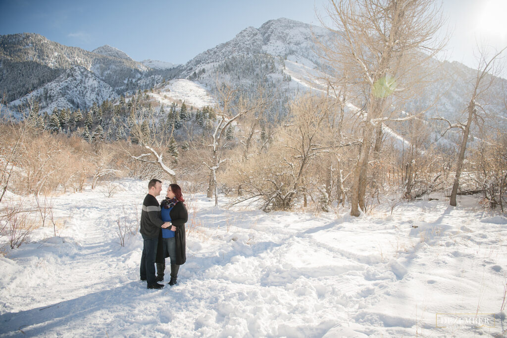 Couples portraits in the snow